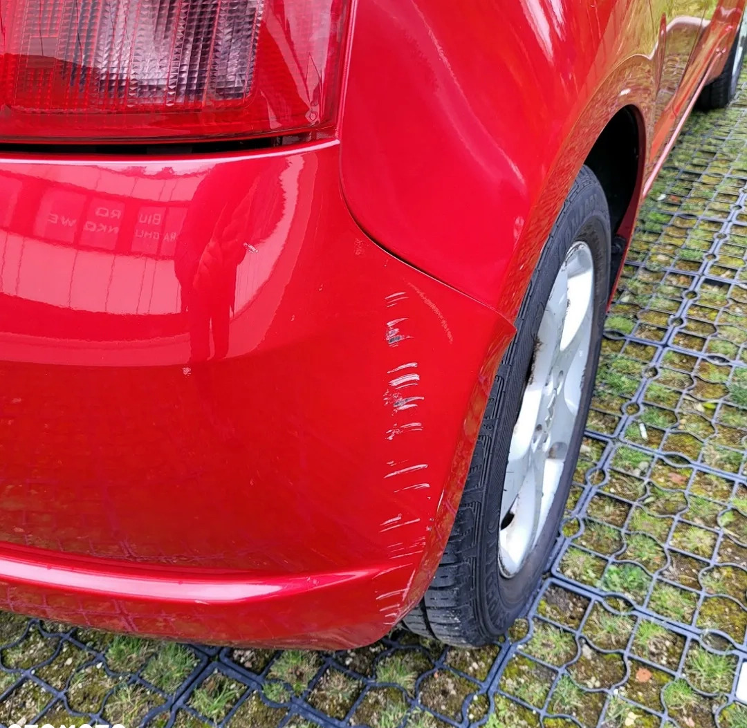 Suzuki Swift cena 9500 przebieg: 195600, rok produkcji 2007 z Gdańsk małe 154
